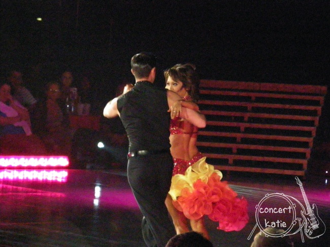 1 DWTS 011